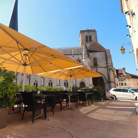 Le Corbeau Hotel Auxonne Exterior photo