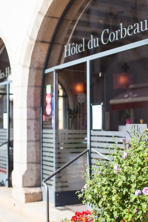 Le Corbeau Hotel Auxonne Exterior photo